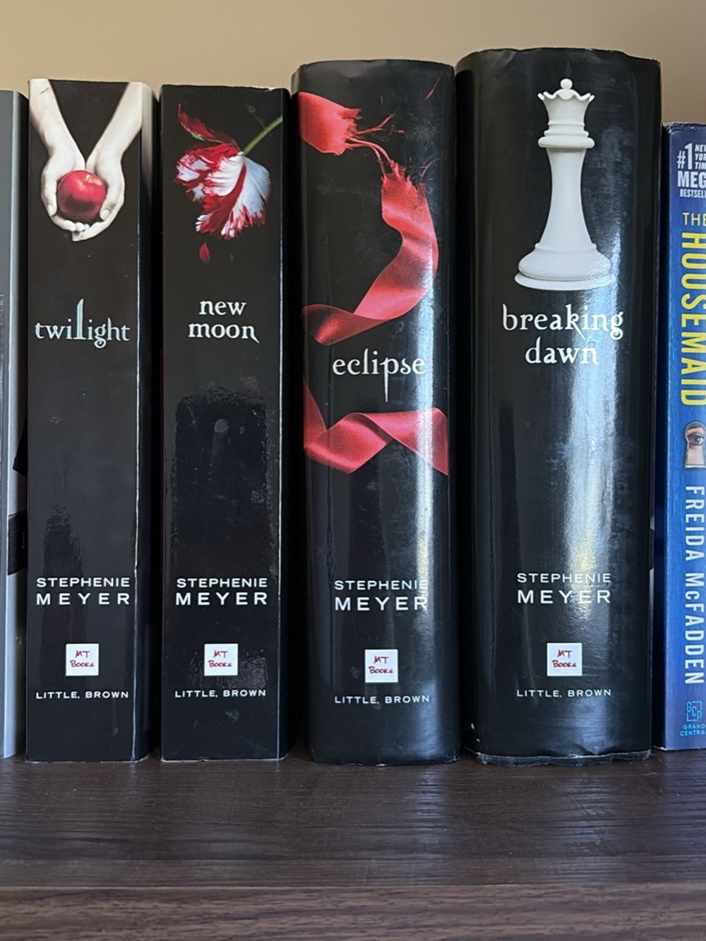 Twilight Series Book Set - Black